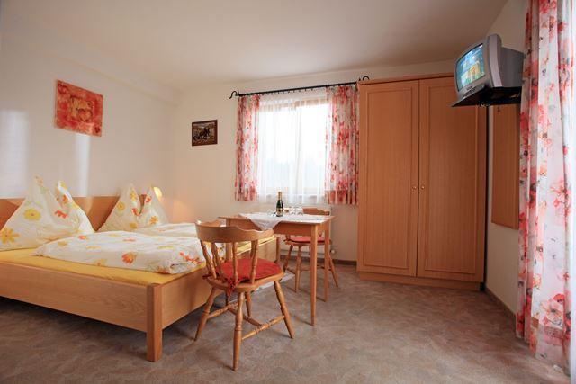 Ferienwohnung Neukumhof Westendorf Zimmer foto